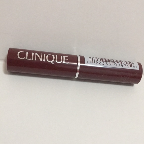 Clinque Almost Lipstick - Picture 2 of 6